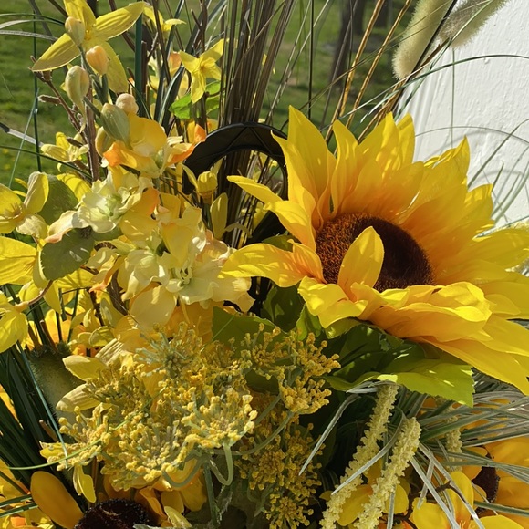 Sunflower Kisses Hanging Basket! - Picture 2 of 5